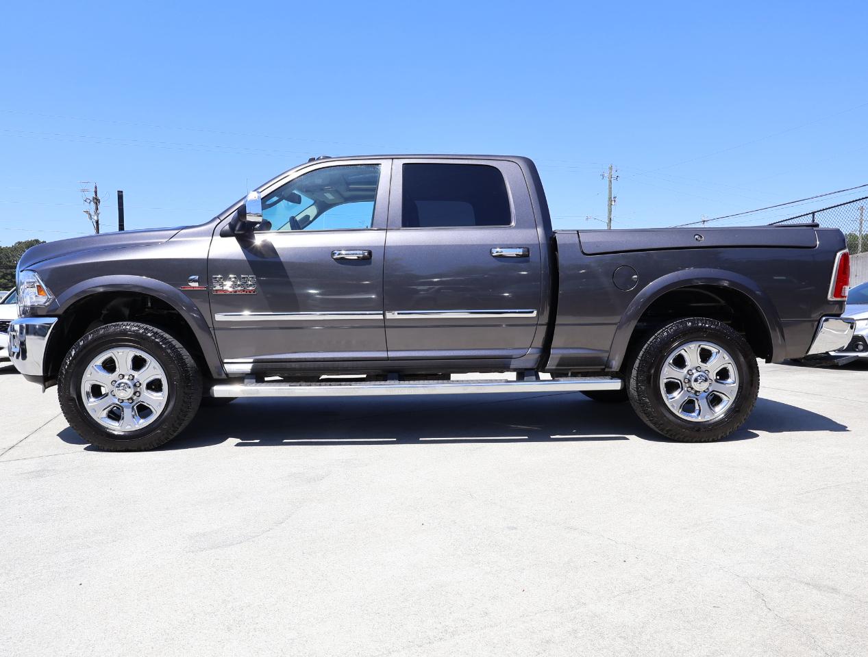 RAM 2500 Laramie Longhorn Crew Cab 4WD 2014