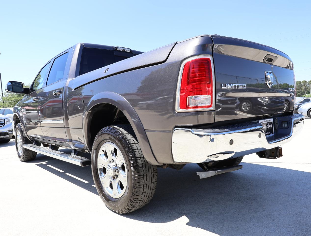 RAM 2500 Laramie Longhorn Crew Cab 4WD 2014