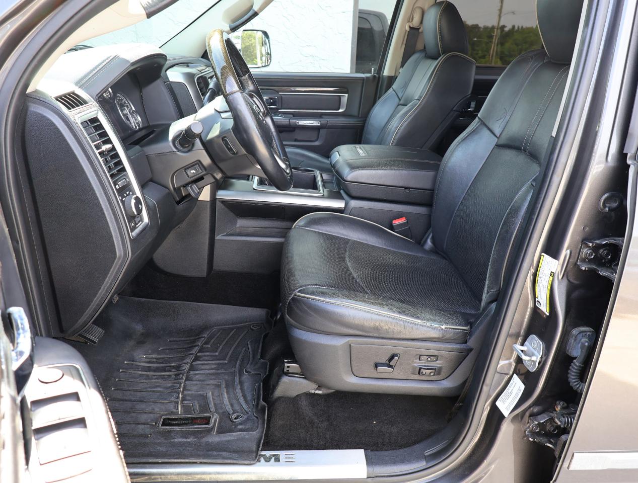 RAM 2500 Laramie Longhorn Crew Cab 4WD 2014