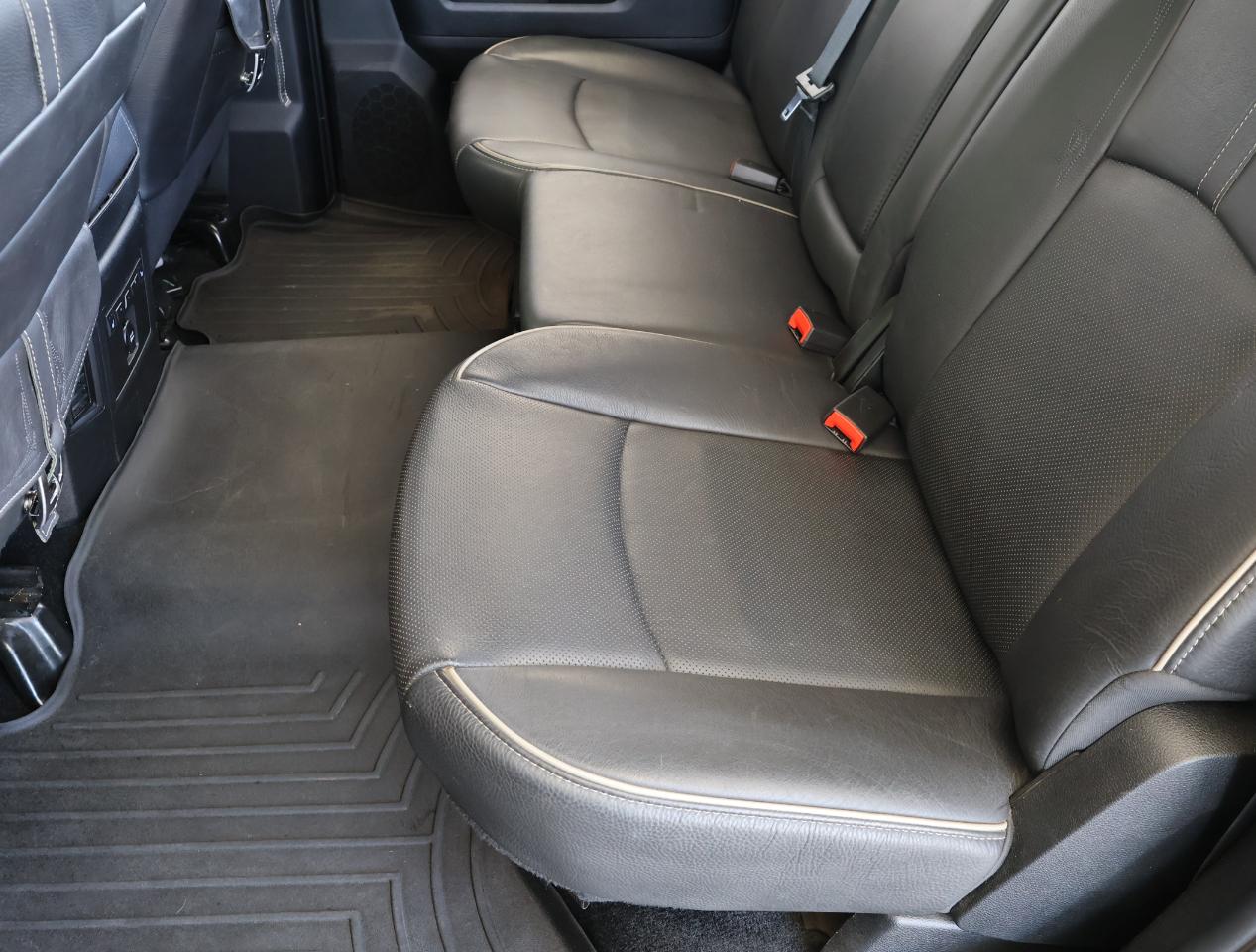 RAM 2500 Laramie Longhorn Crew Cab 4WD 2014