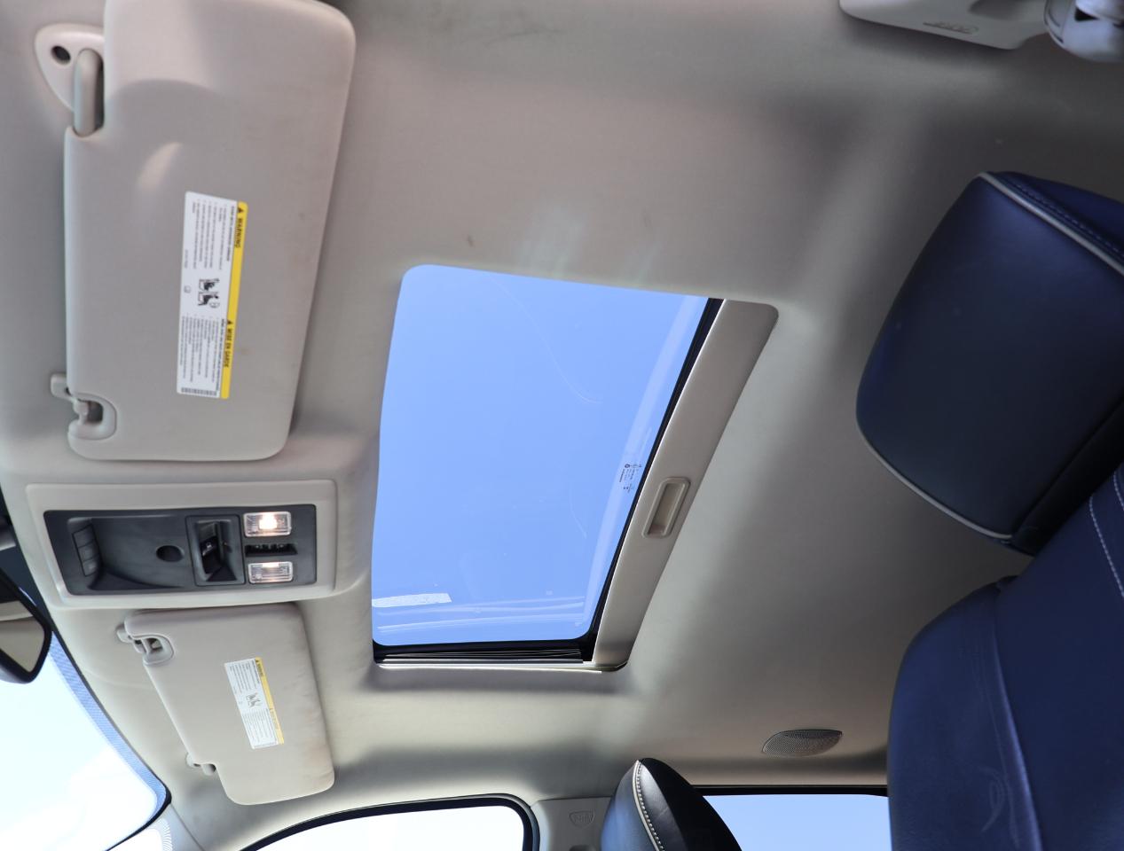 RAM 2500 Laramie Longhorn Crew Cab 4WD 2014