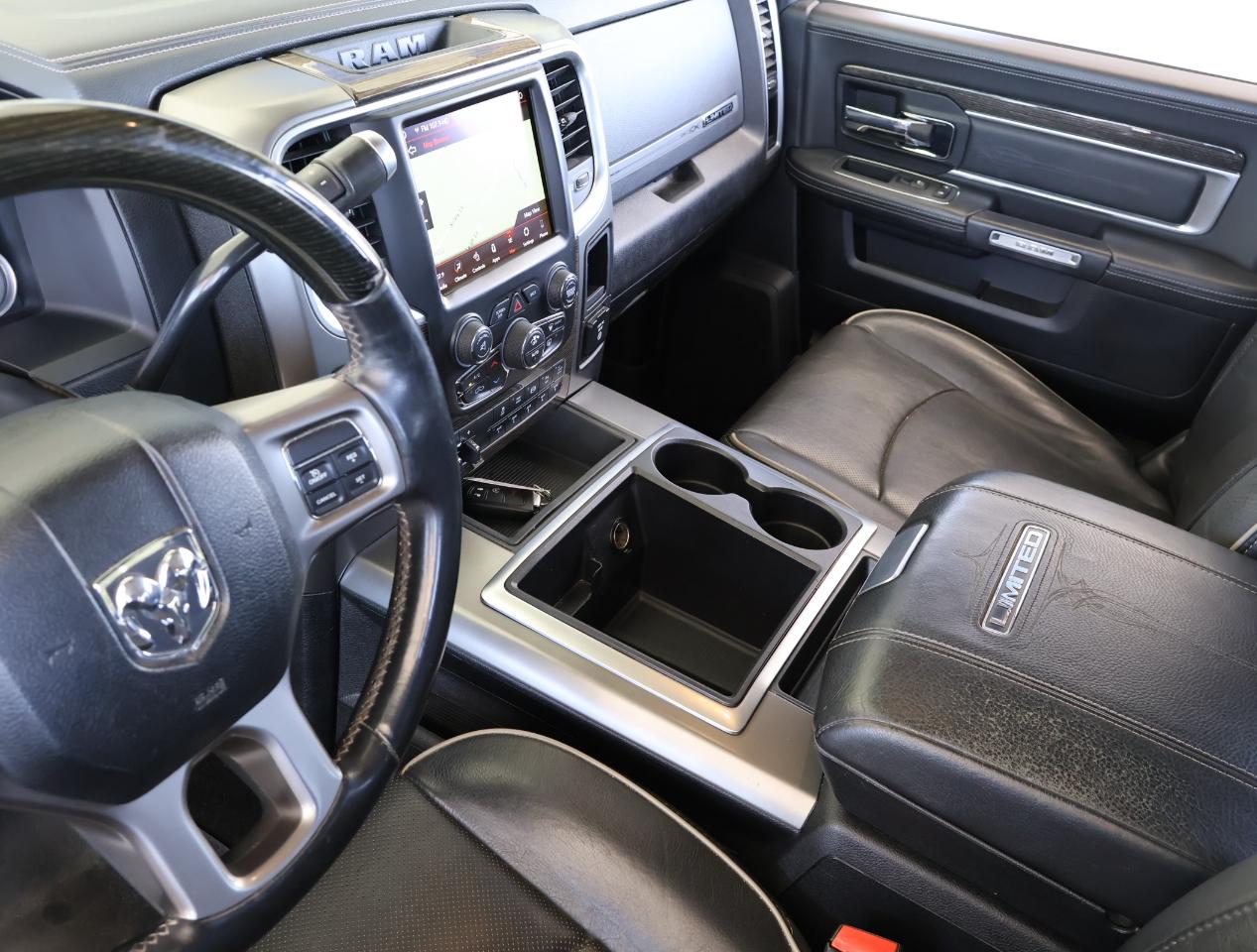 RAM 2500 Laramie Longhorn Crew Cab 4WD 2014