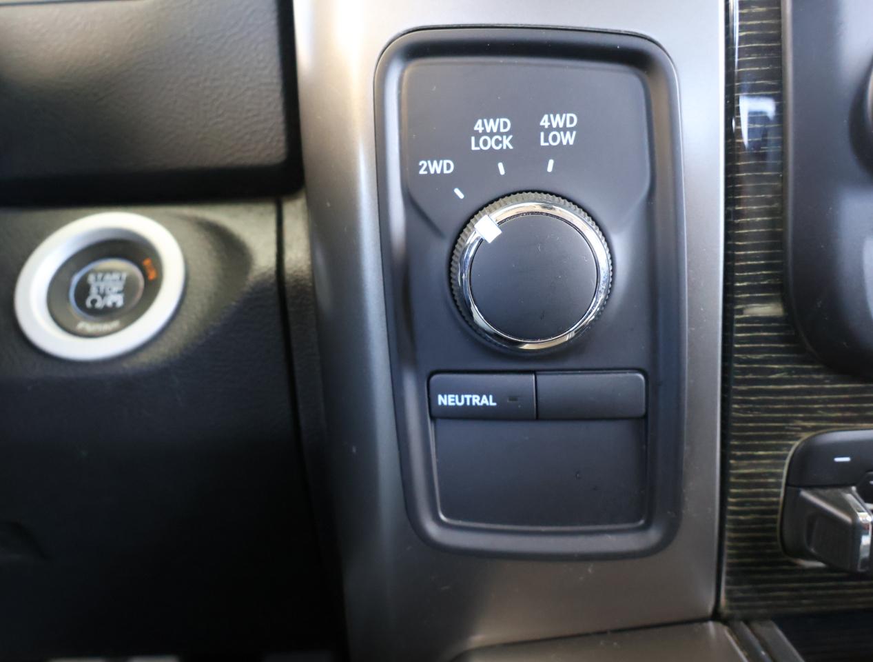 RAM 2500 Laramie Longhorn Crew Cab 4WD 2014