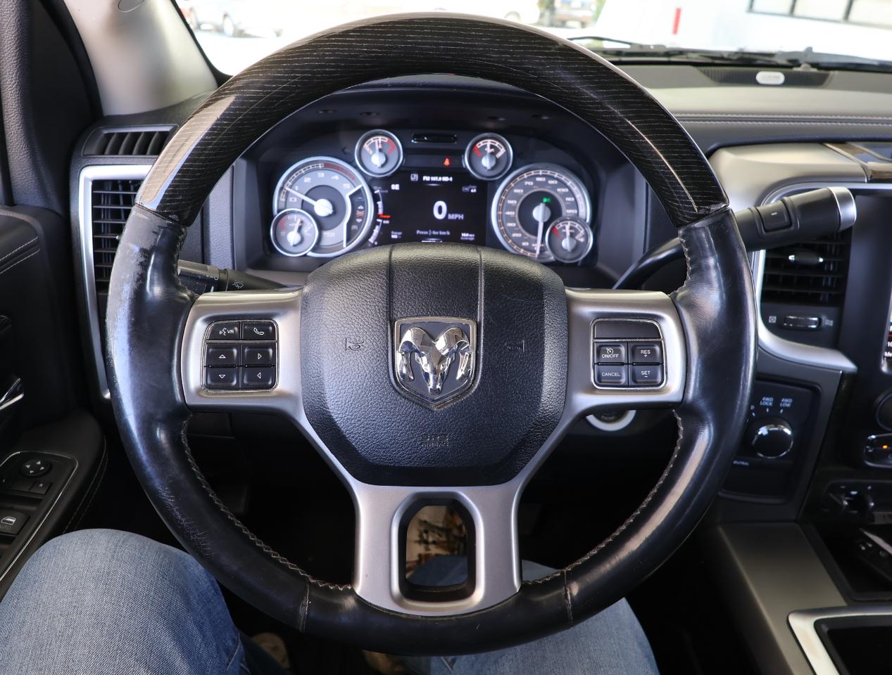 RAM 2500 Laramie Longhorn Crew Cab 4WD 2014