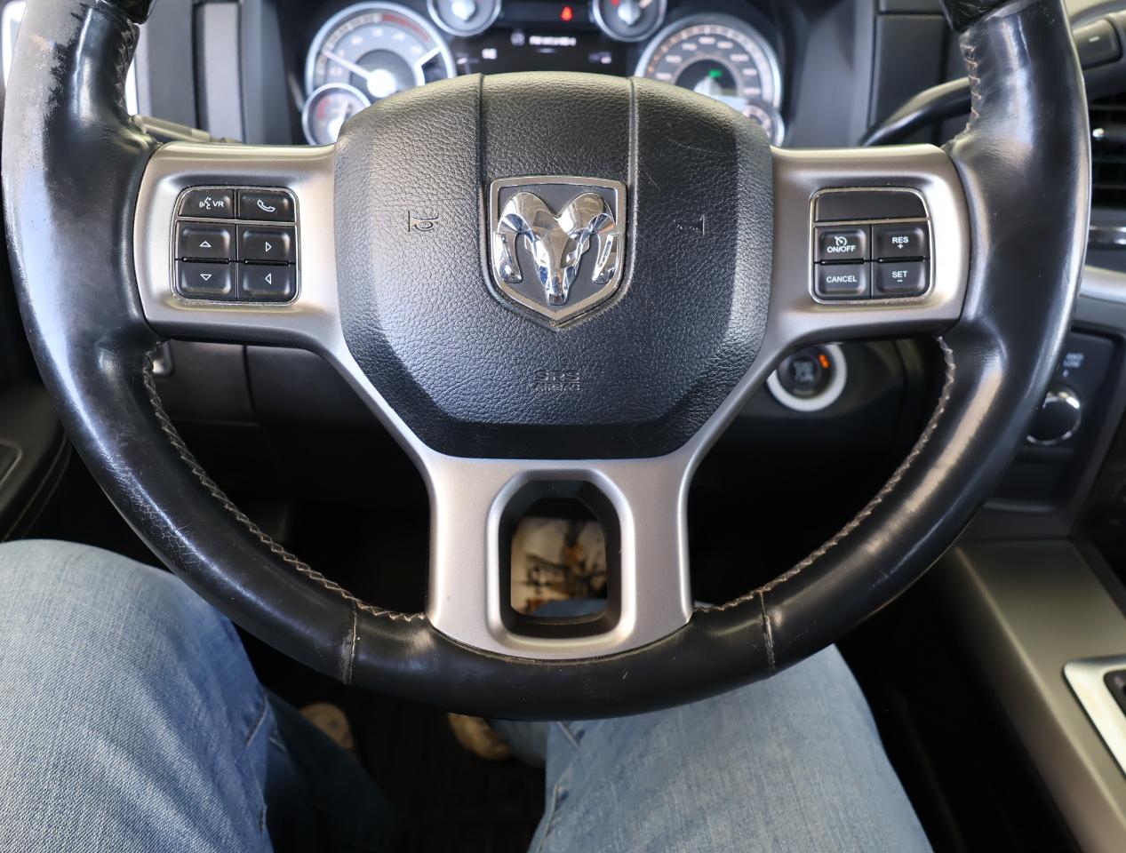 RAM 2500 Laramie Longhorn Crew Cab 4WD 2014