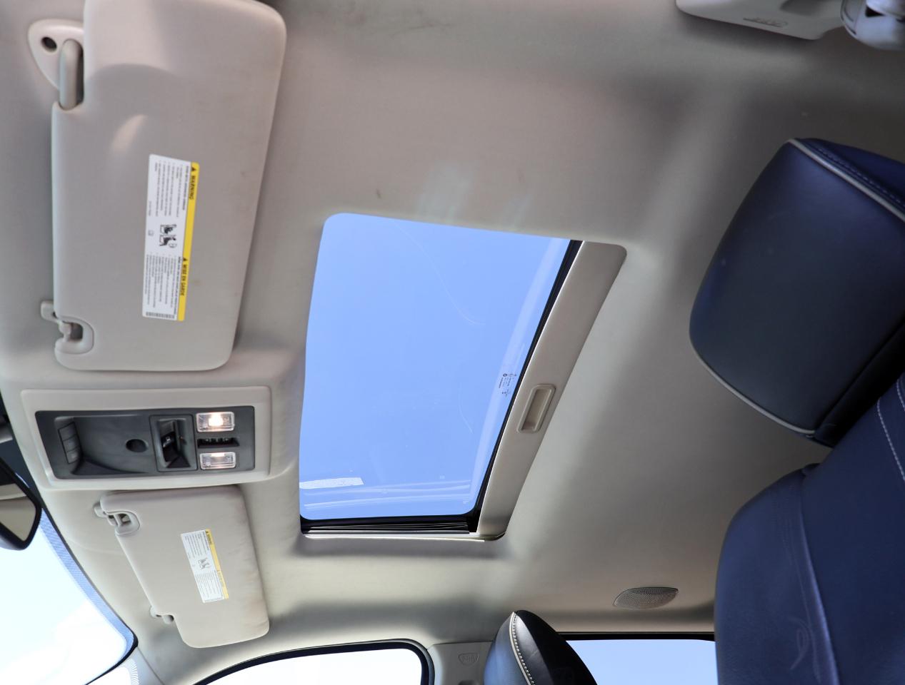 RAM 2500 Laramie Longhorn Crew Cab 4WD 2014