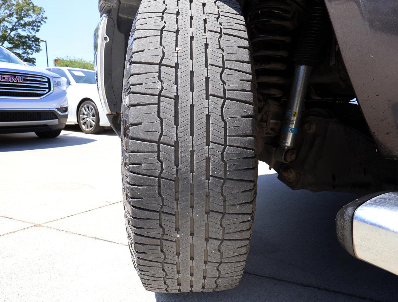 RAM 2500 Laramie Longhorn Crew Cab 4WD 2014