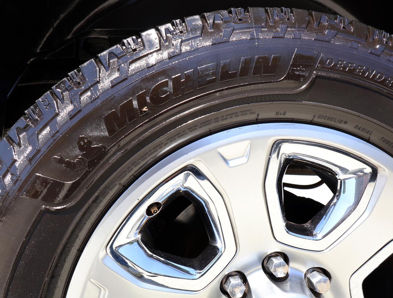 RAM 2500 Laramie Longhorn Crew Cab 4WD 2014