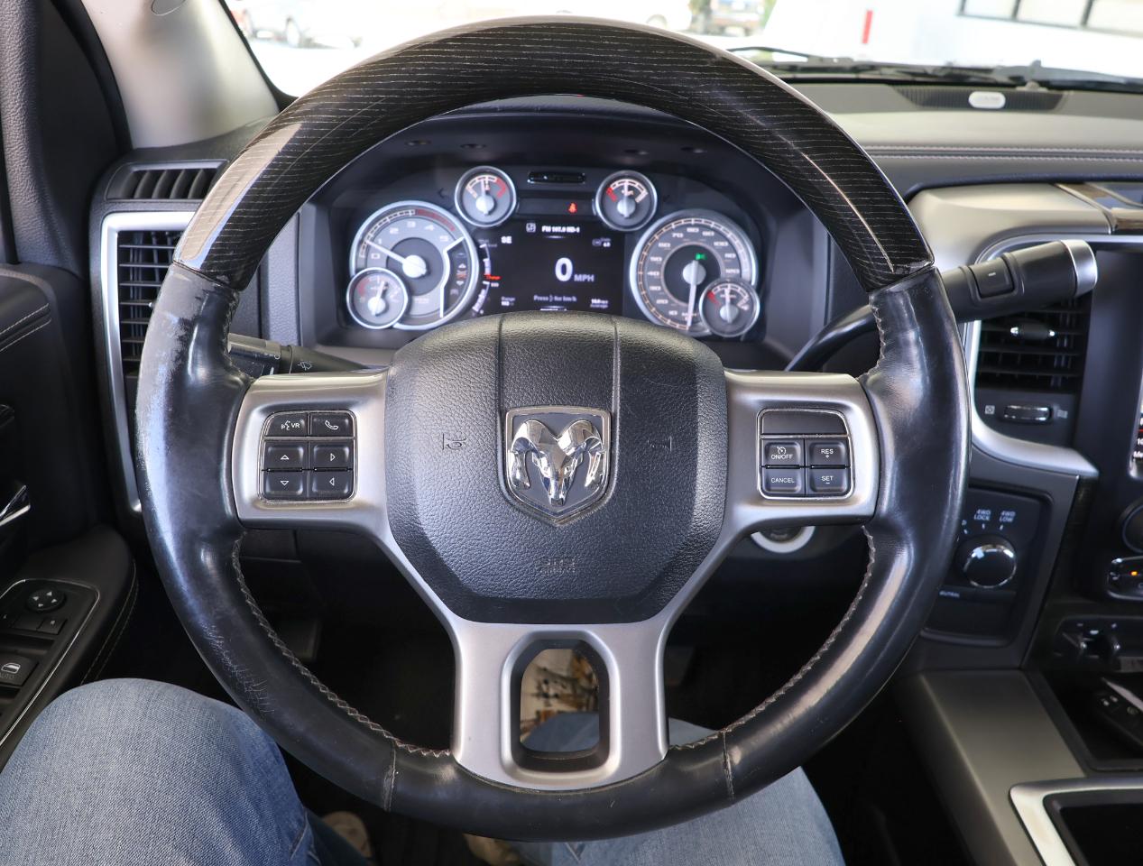 RAM 2500 Laramie Longhorn Crew Cab 4WD 2014