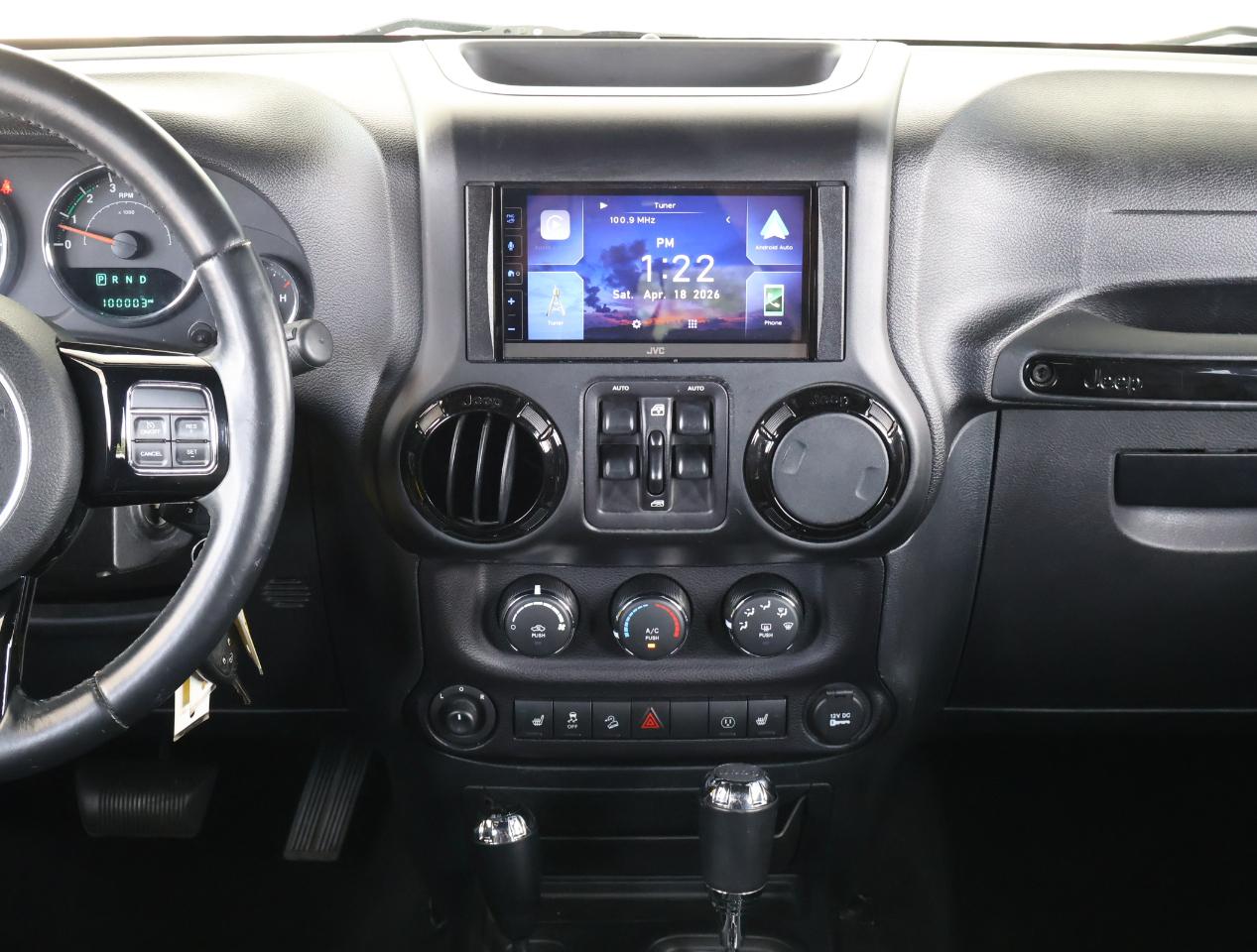 Jeep Wrangler Unlimited Altitude 4x4 2015