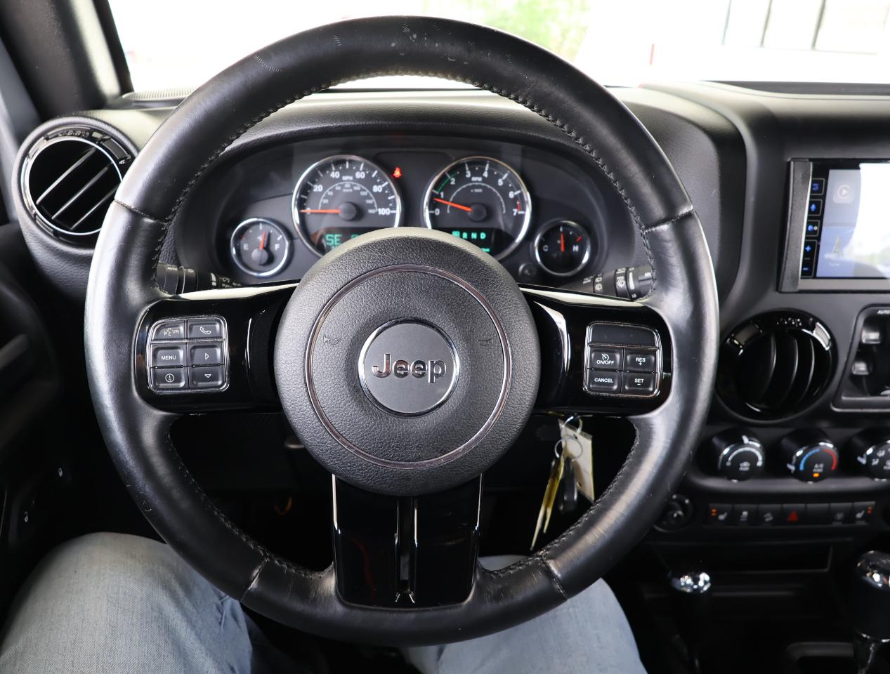 Jeep Wrangler Unlimited Altitude 4x4 2015