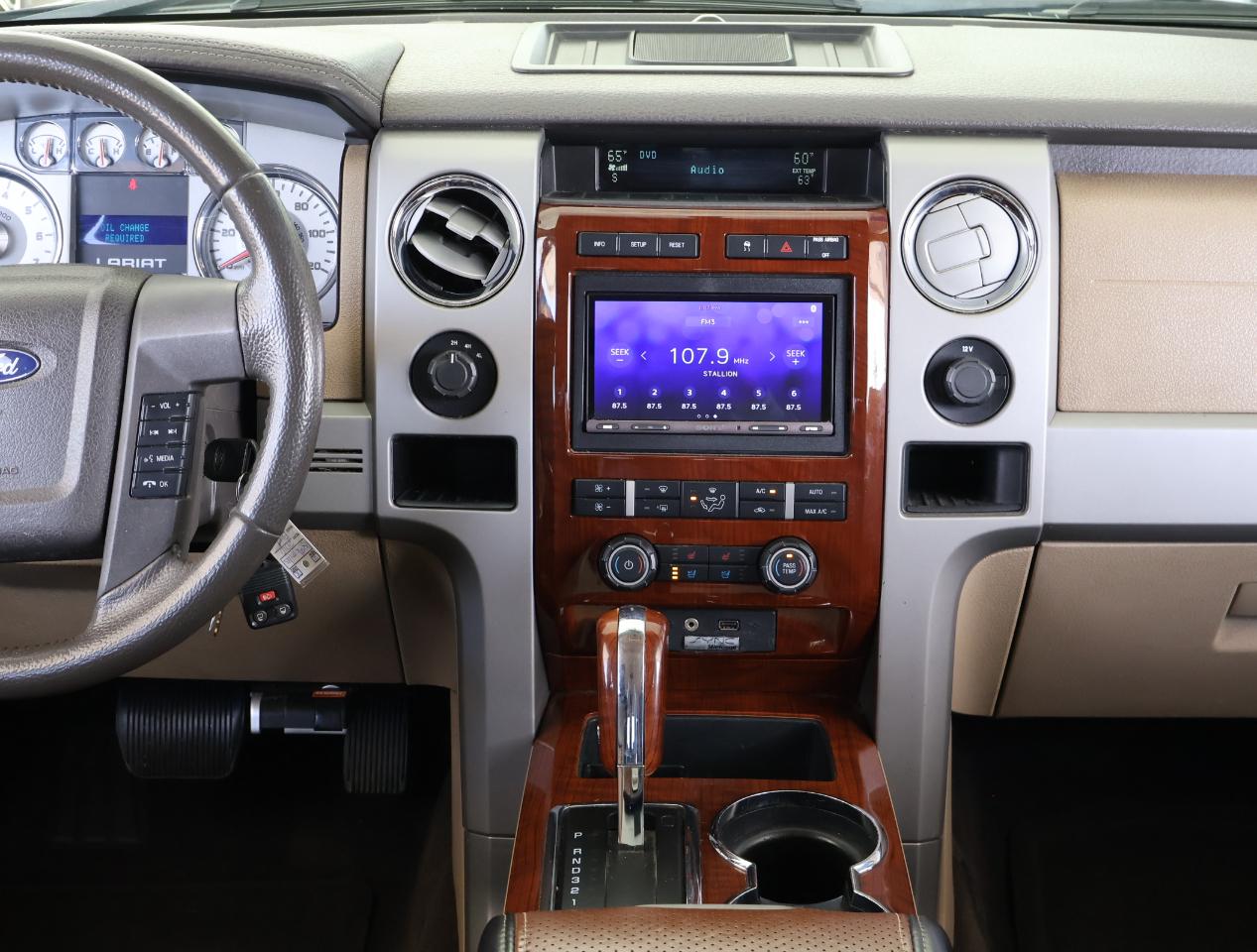 Ford F-150 Lariat SuperCrew 4WD 2010