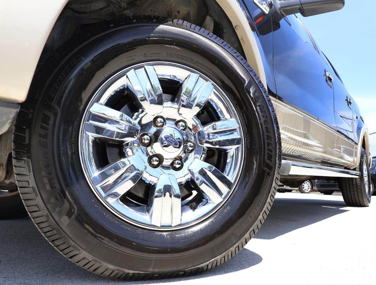 Ford F-150 Lariat SuperCrew 4WD 2010