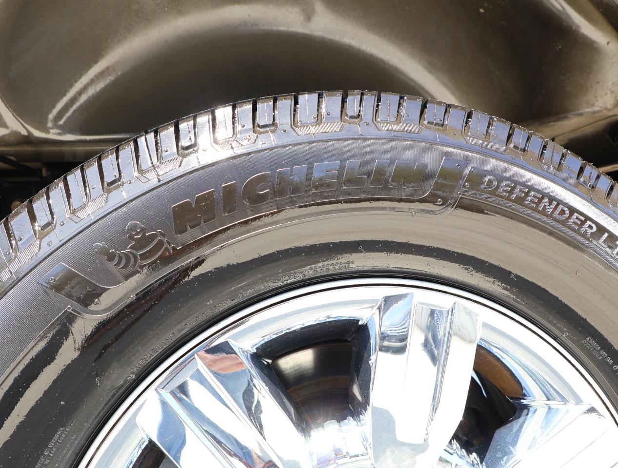 Ford F-150 Lariat SuperCrew 4WD 2010