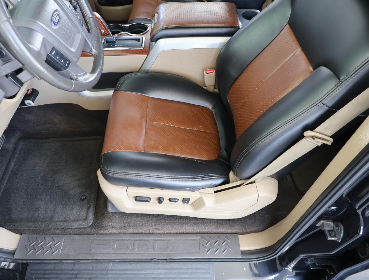 Ford F-150 Lariat SuperCrew 4WD 2010