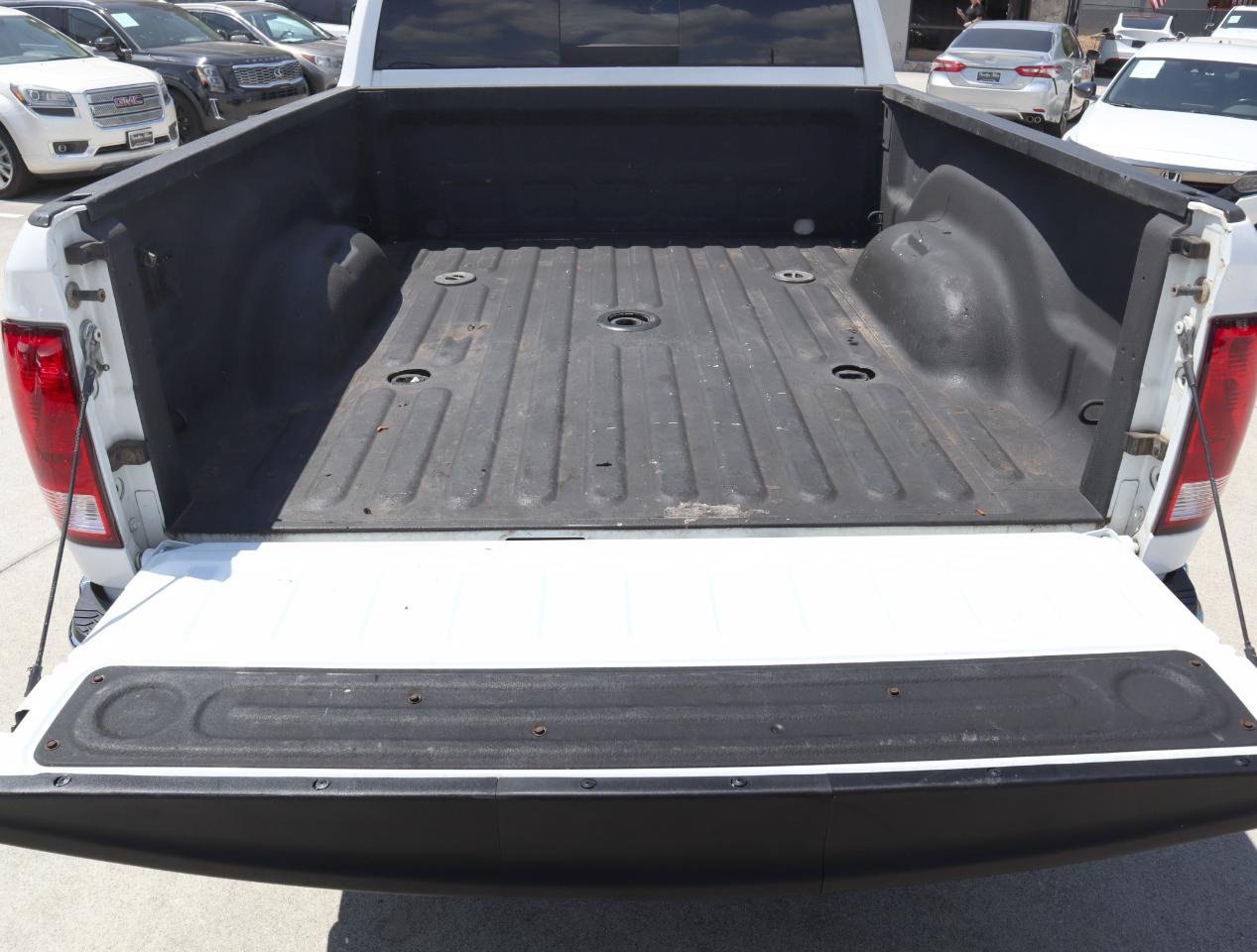 RAM 3500 Big Horn Crew Cab SWB 4WD 2015