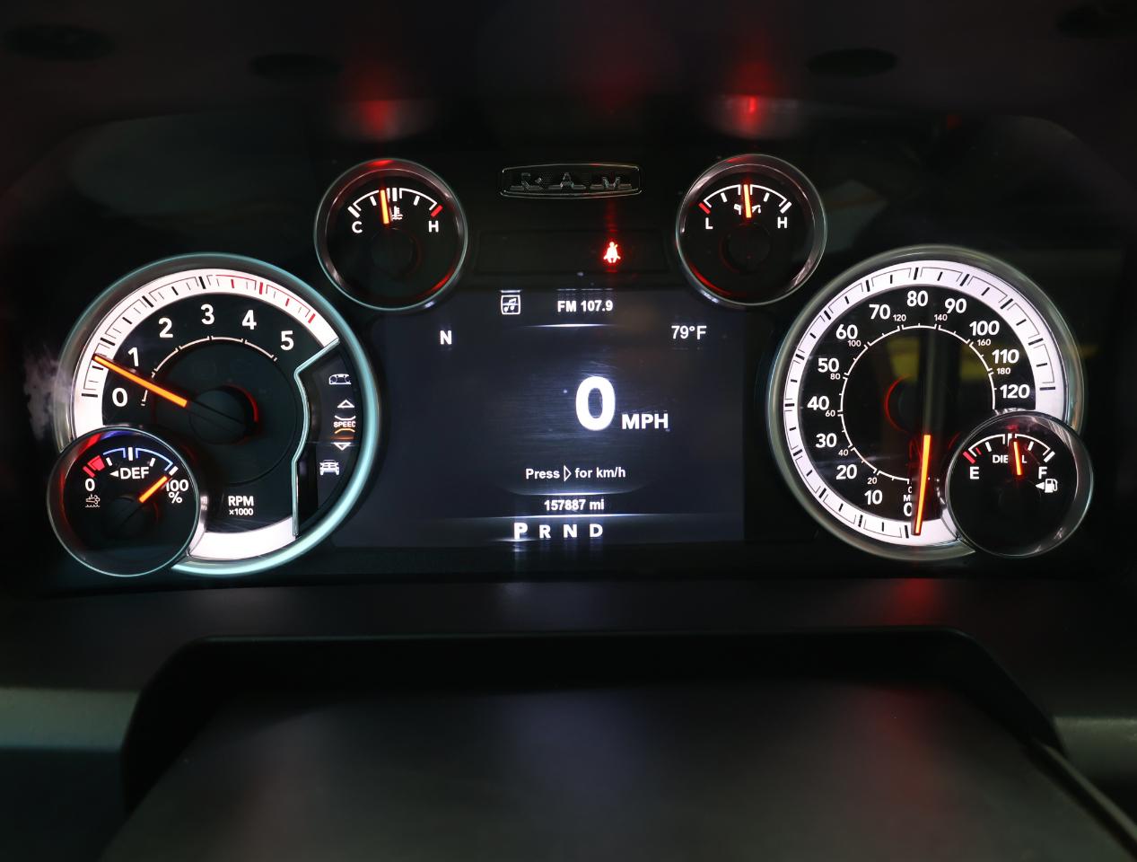 RAM 3500 Big Horn Crew Cab SWB 4WD 2015