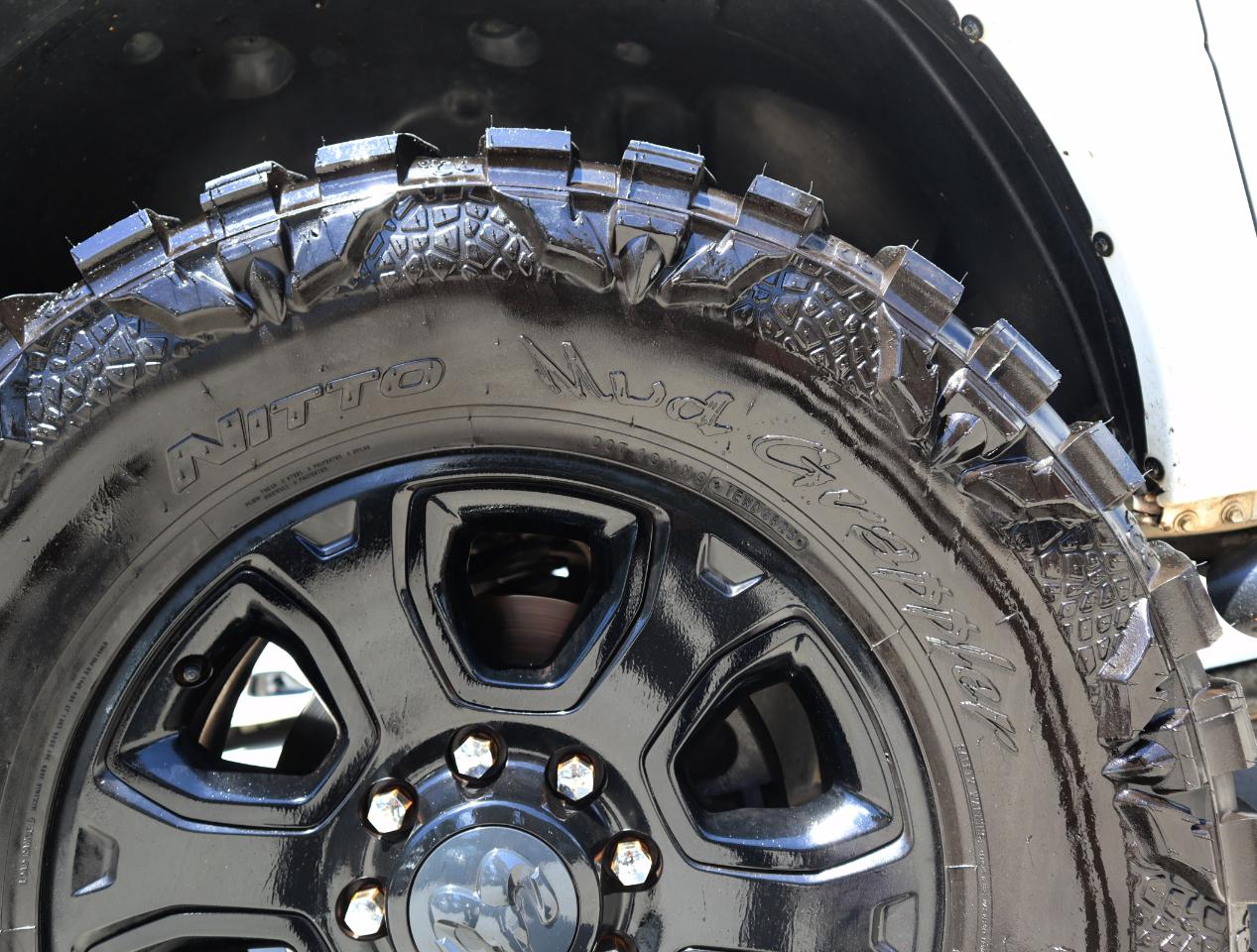 RAM 3500 Big Horn Crew Cab SWB 4WD 2015