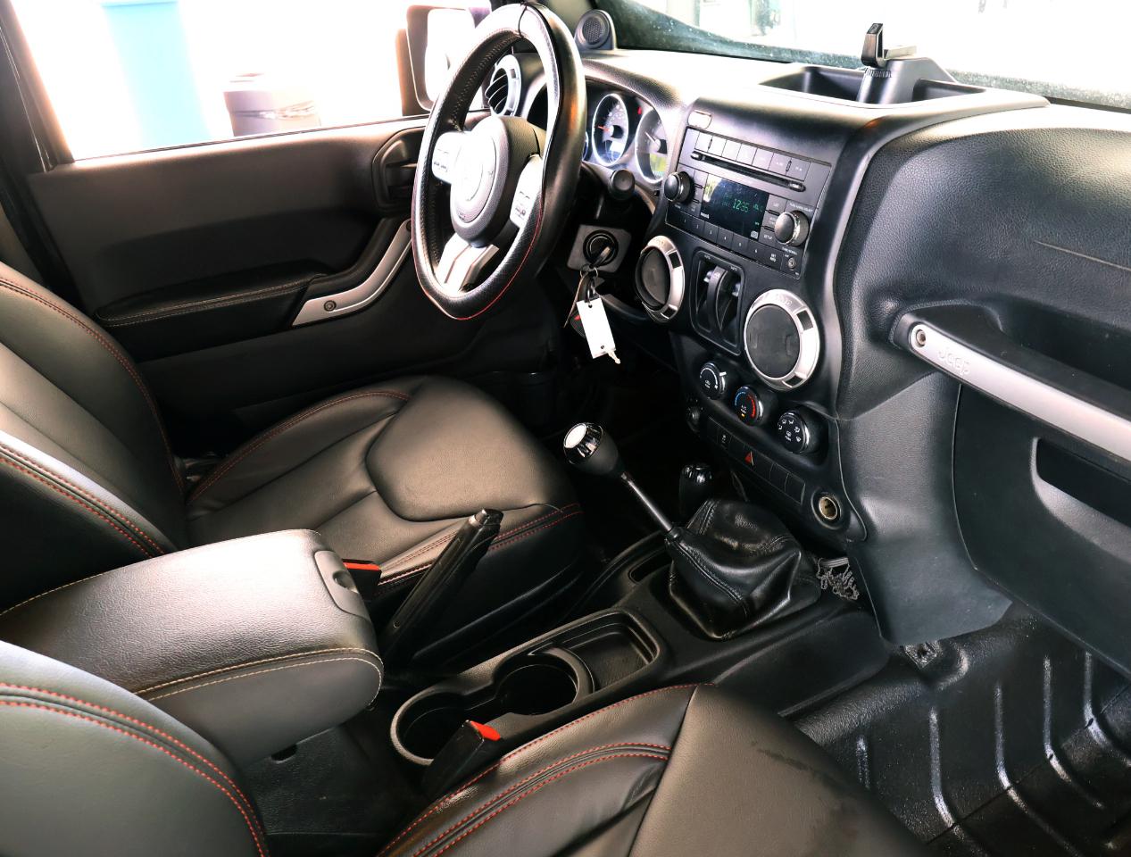 Jeep Wrangler Sport 4WD 2014