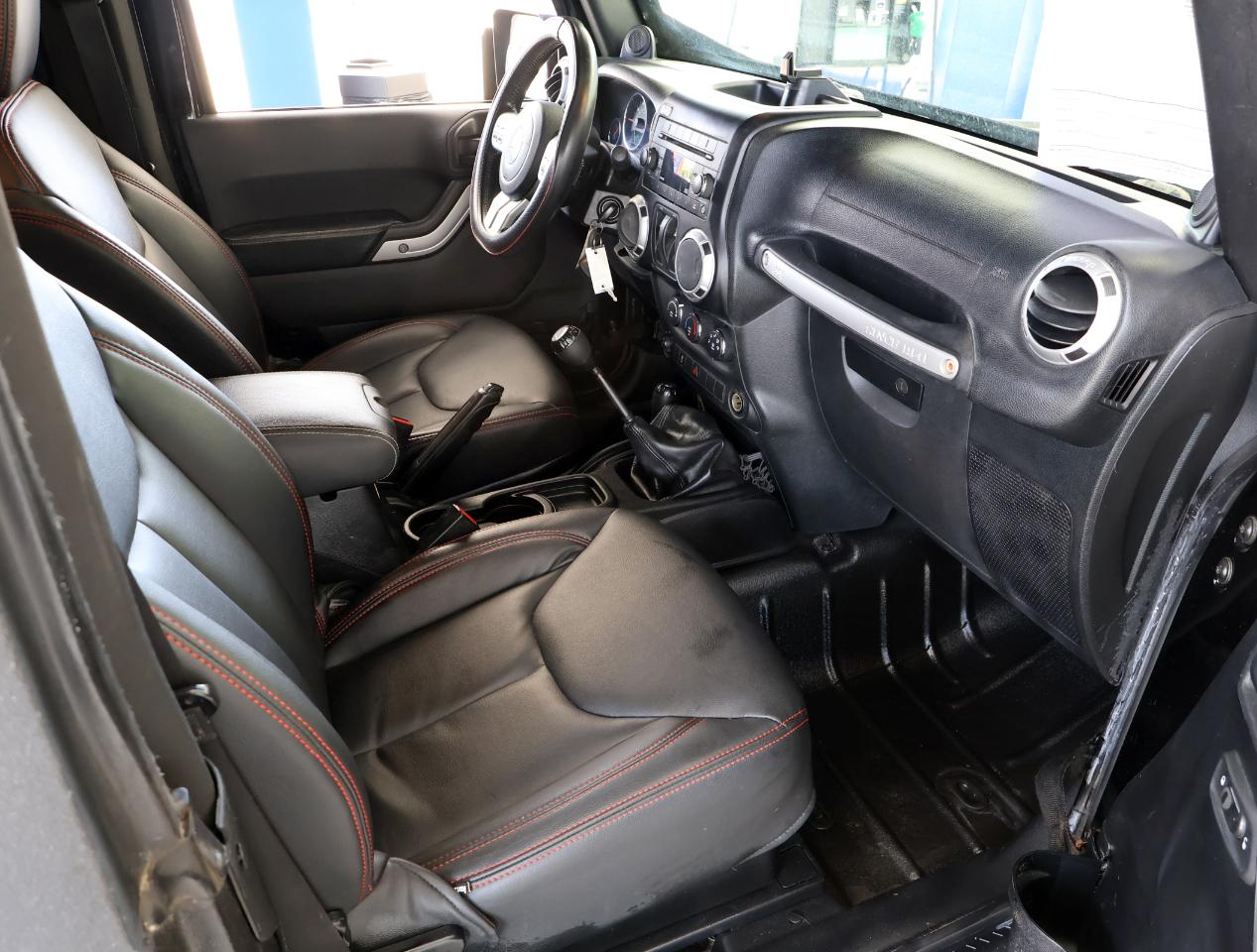 Jeep Wrangler Sport 4WD 2014