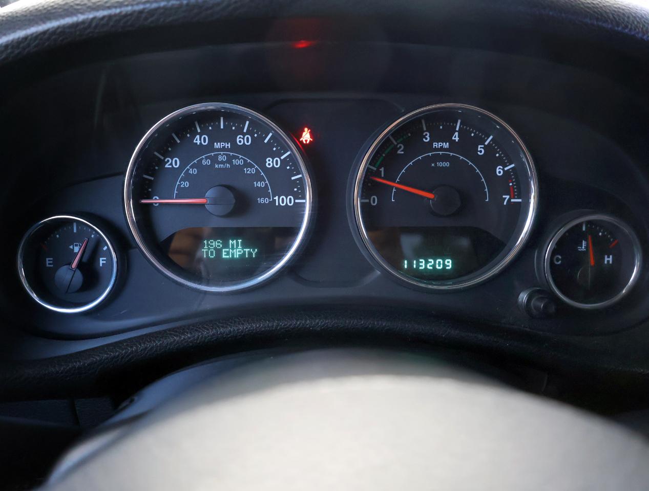 Jeep Wrangler Sport 4WD 2014