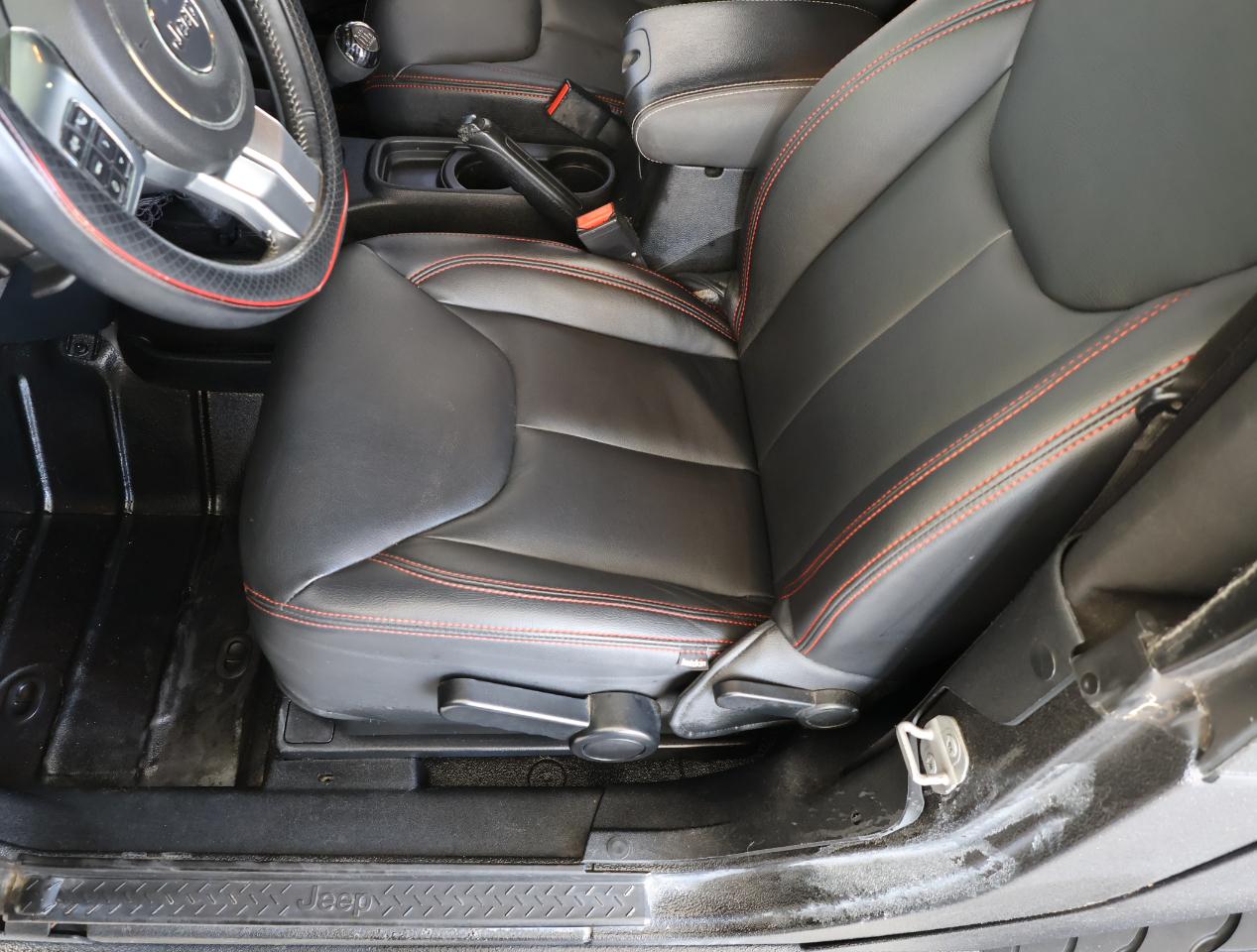 Jeep Wrangler Sport 4WD 2014