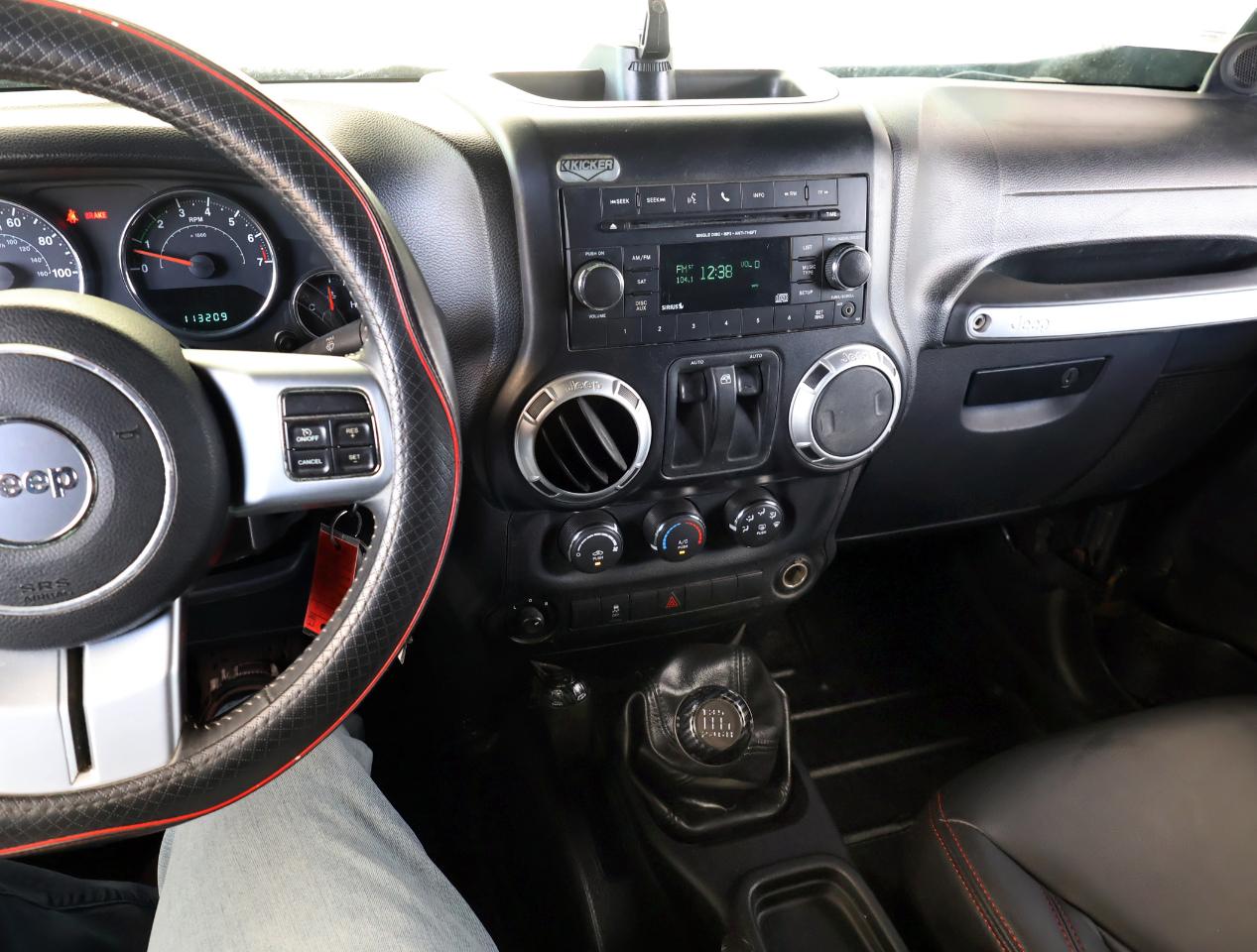 Jeep Wrangler Sport 4WD 2014