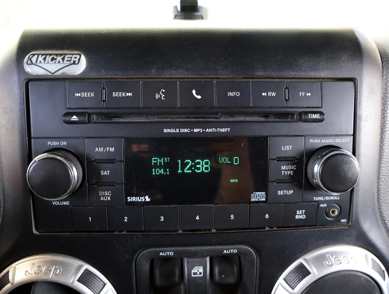 Jeep Wrangler Sport 4WD 2014