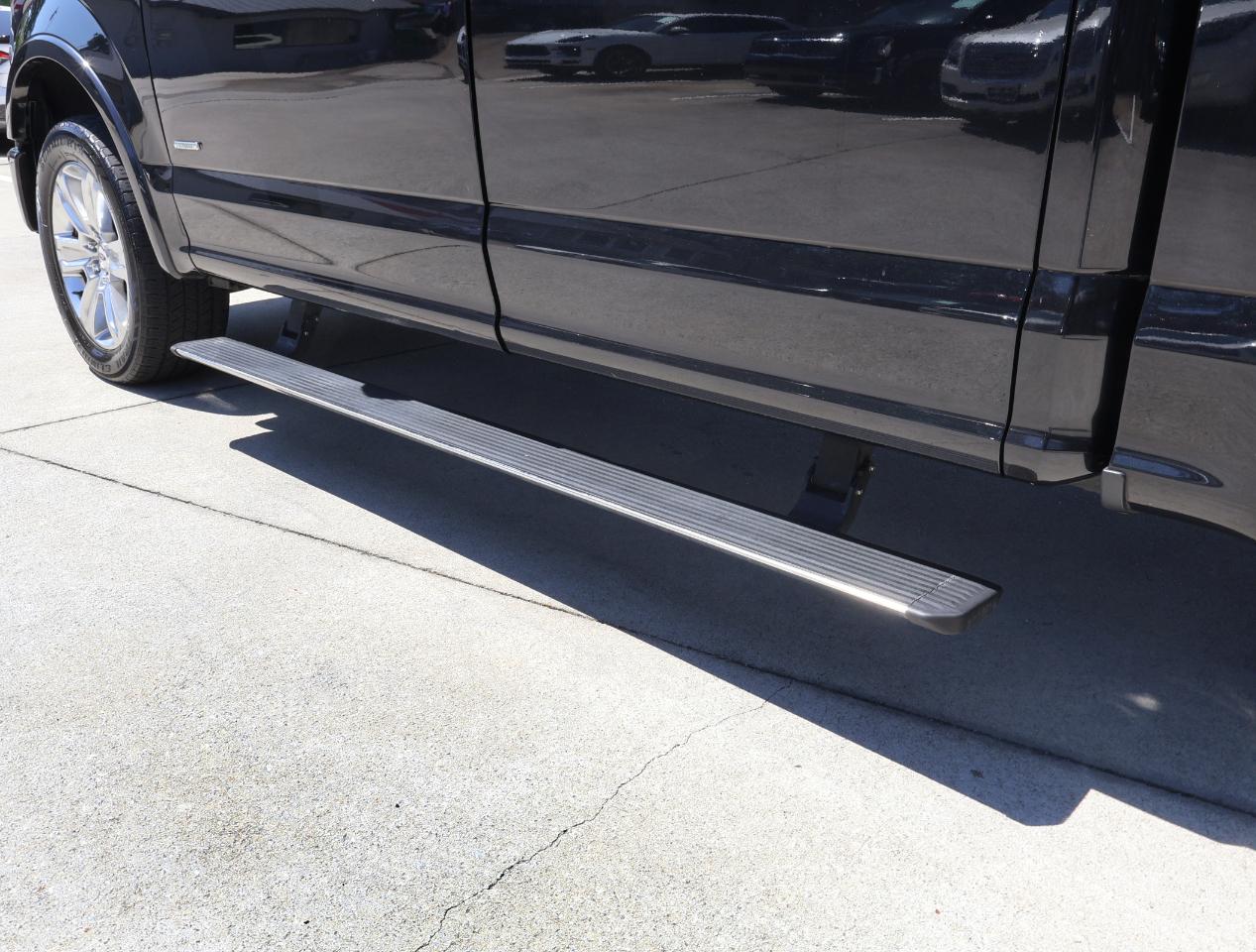 Ford F-150 XL SuperCrew 4WD 2015