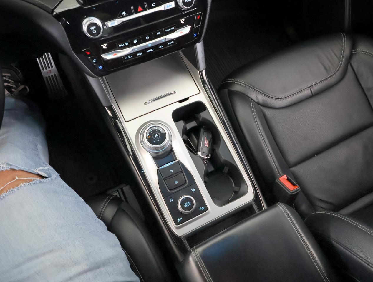 Ford Explorer ST AWD 2021