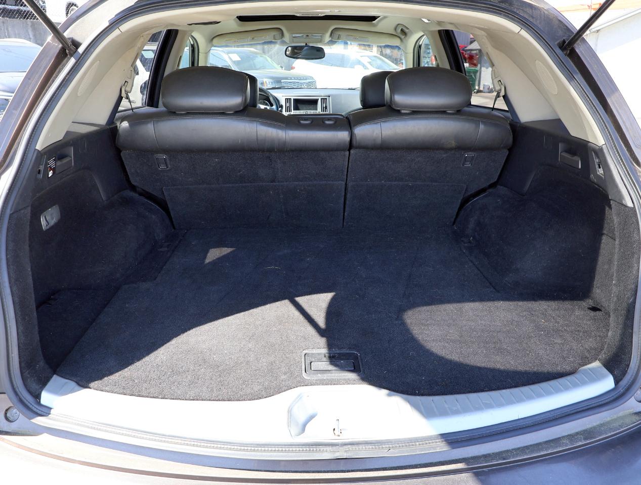 Infiniti FX FX35 2WD 2004