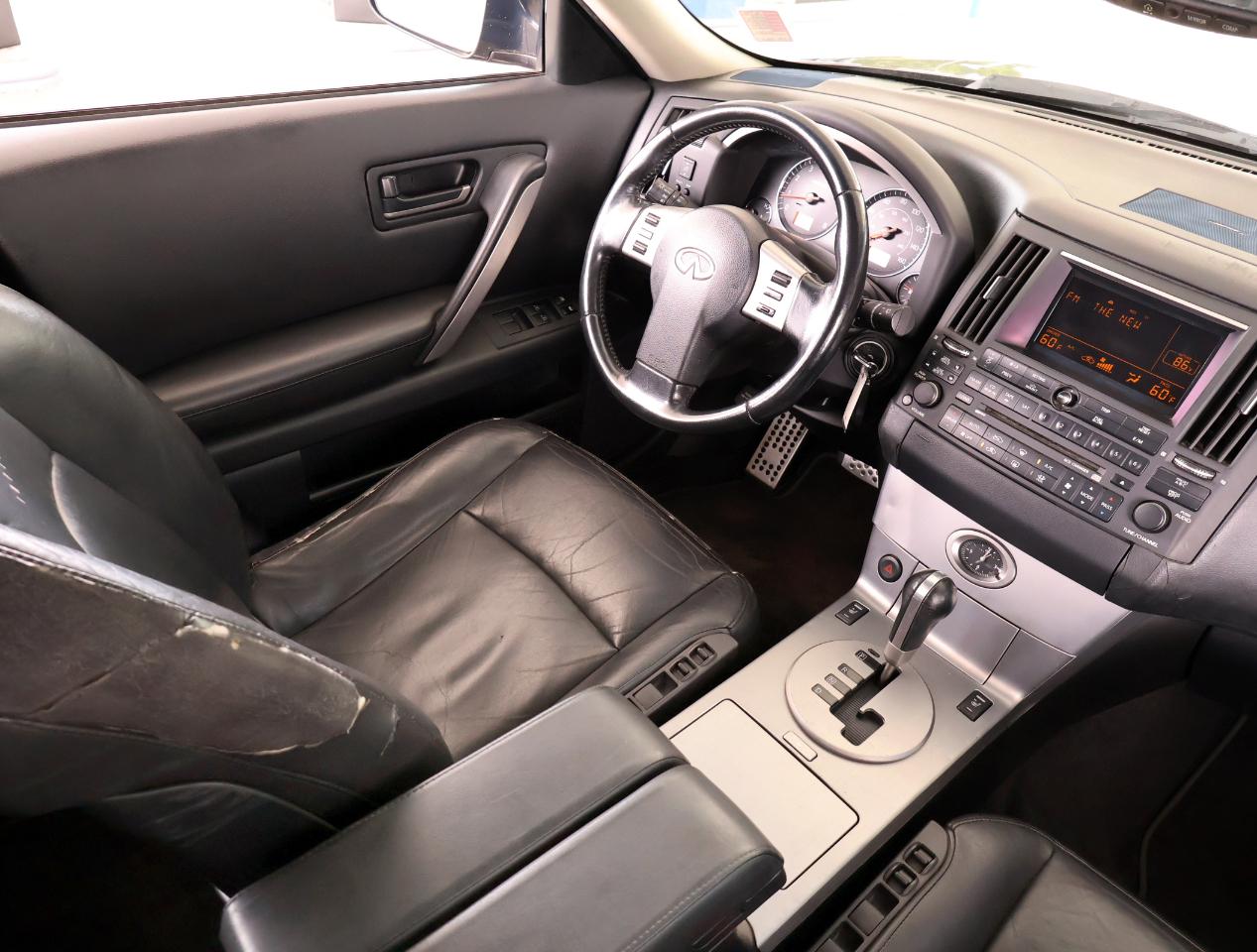 Infiniti FX FX35 2WD 2004