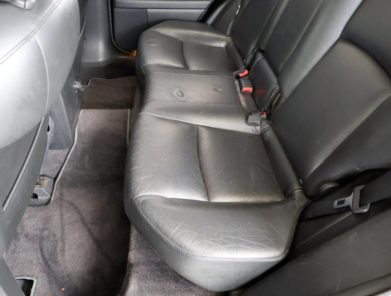 Infiniti FX FX35 2WD 2004