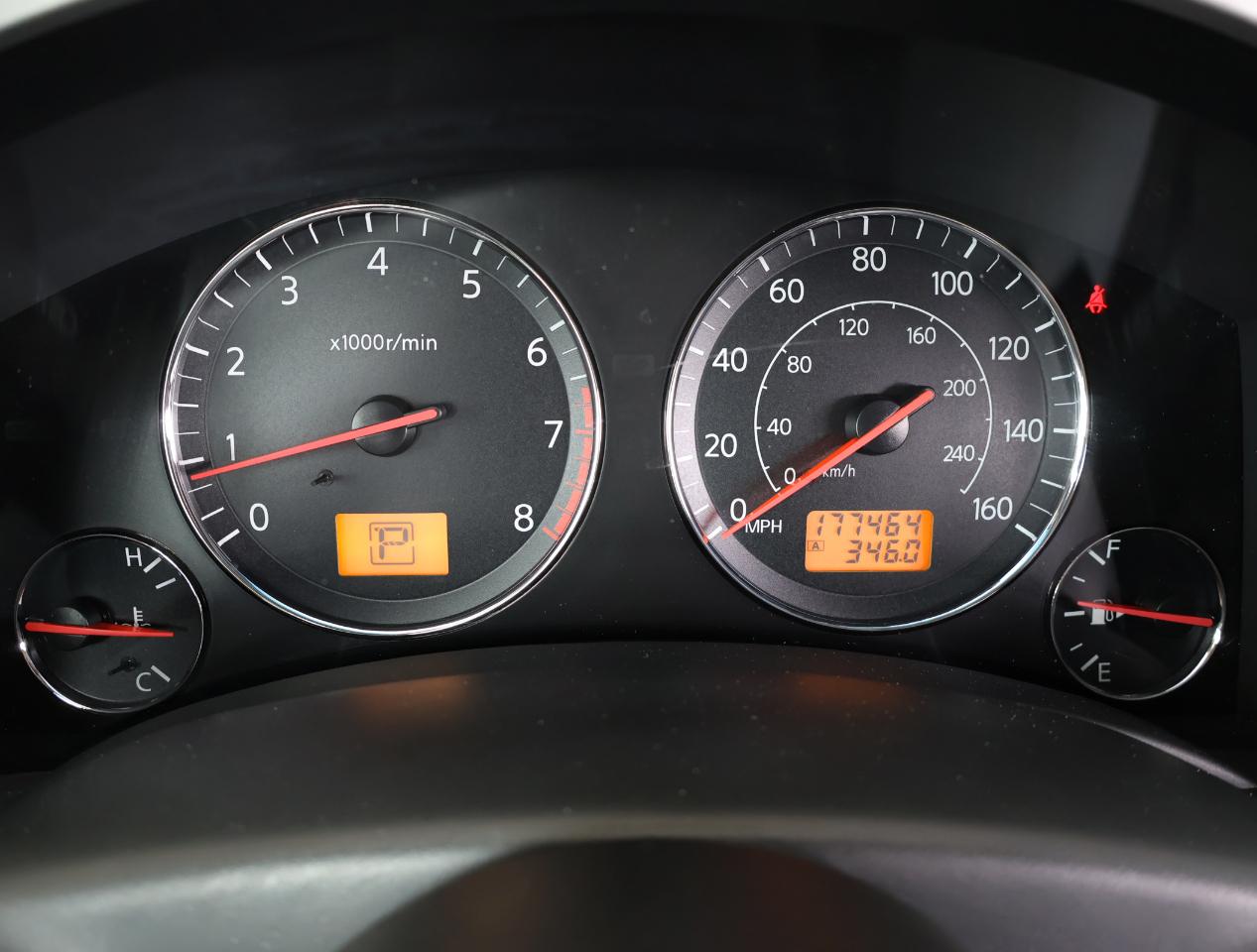 Infiniti FX FX35 2WD 2004