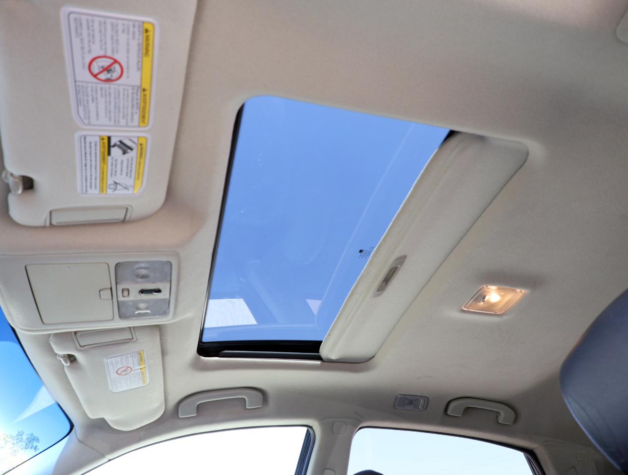 Infiniti FX FX35 2WD 2004