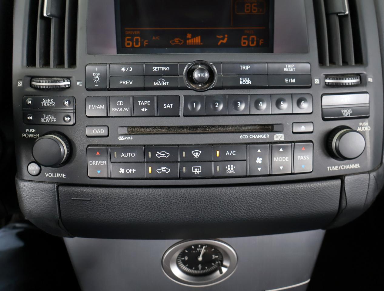 Infiniti FX FX35 2WD 2004