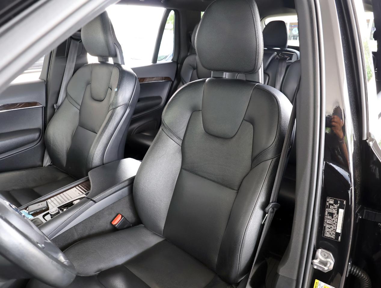 Volvo XC90 T6 Momentum AWD 2016