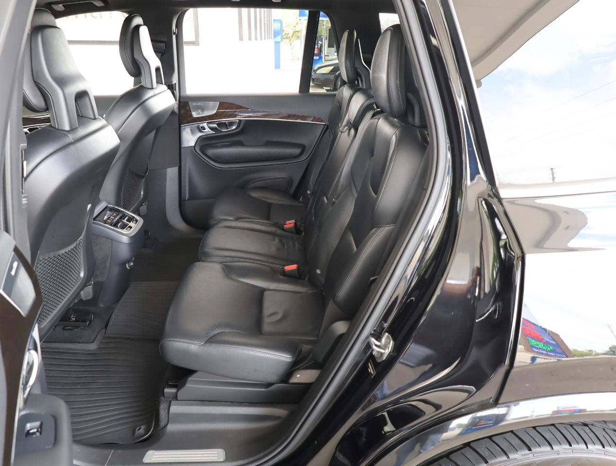 Volvo XC90 T6 Momentum AWD 2016