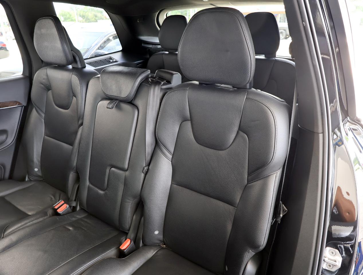 Volvo XC90 T6 Momentum AWD 2016