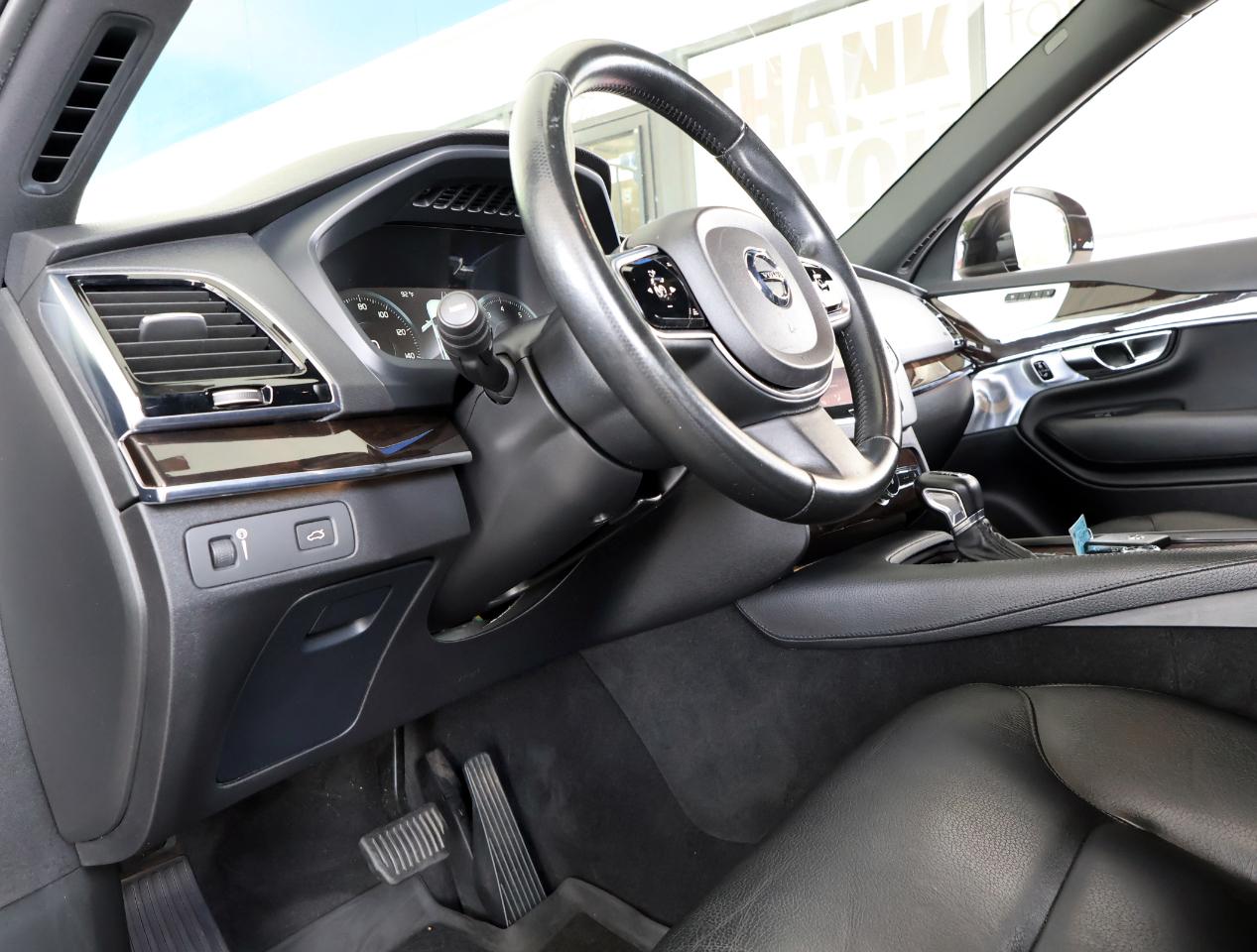 Volvo XC90 T6 Momentum AWD 2016