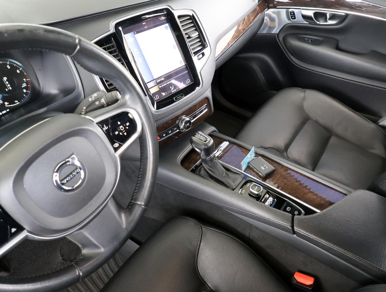 Volvo XC90 T6 Momentum AWD 2016