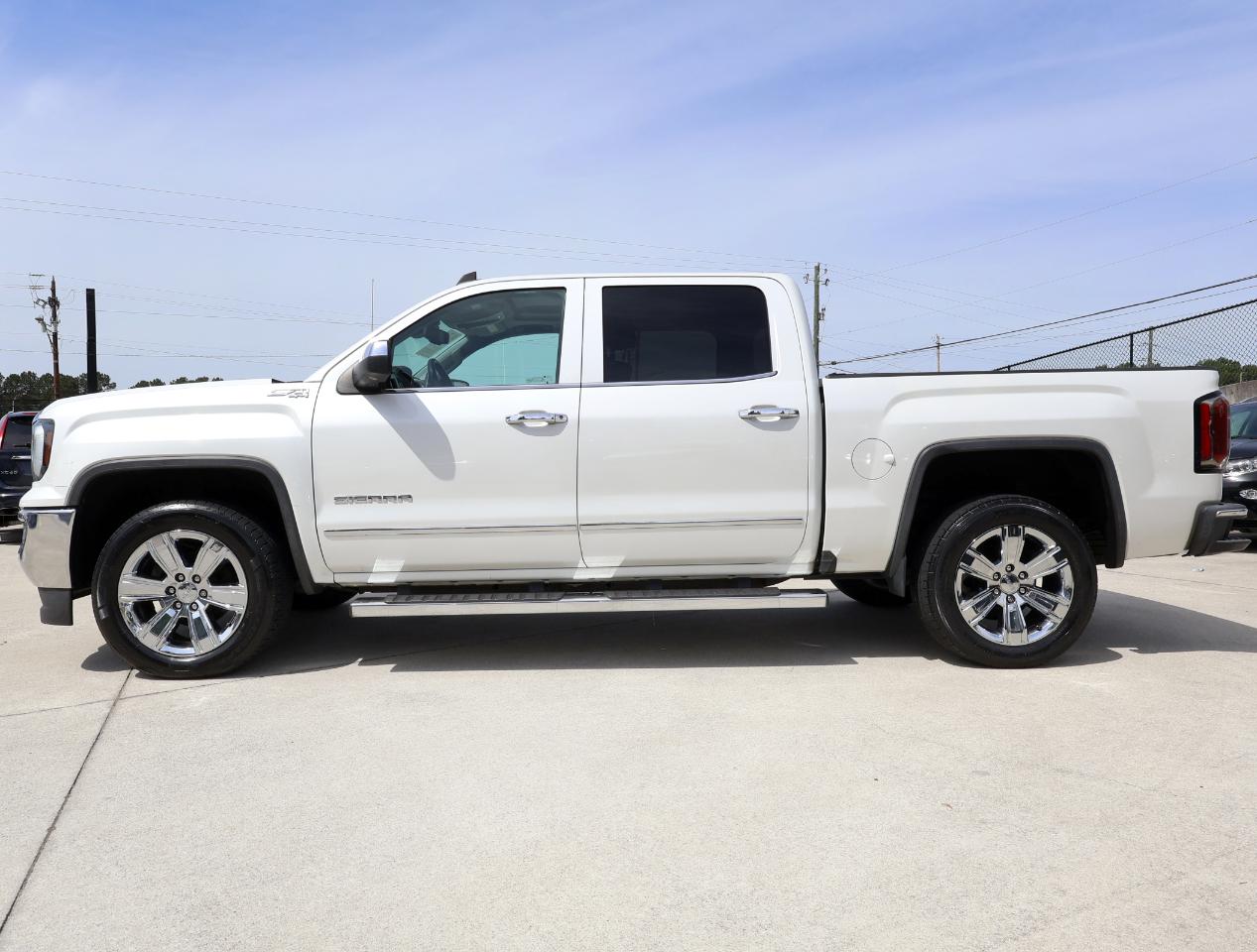 GMC Sierra 1500 SLT Crew Cab 4WD 2018