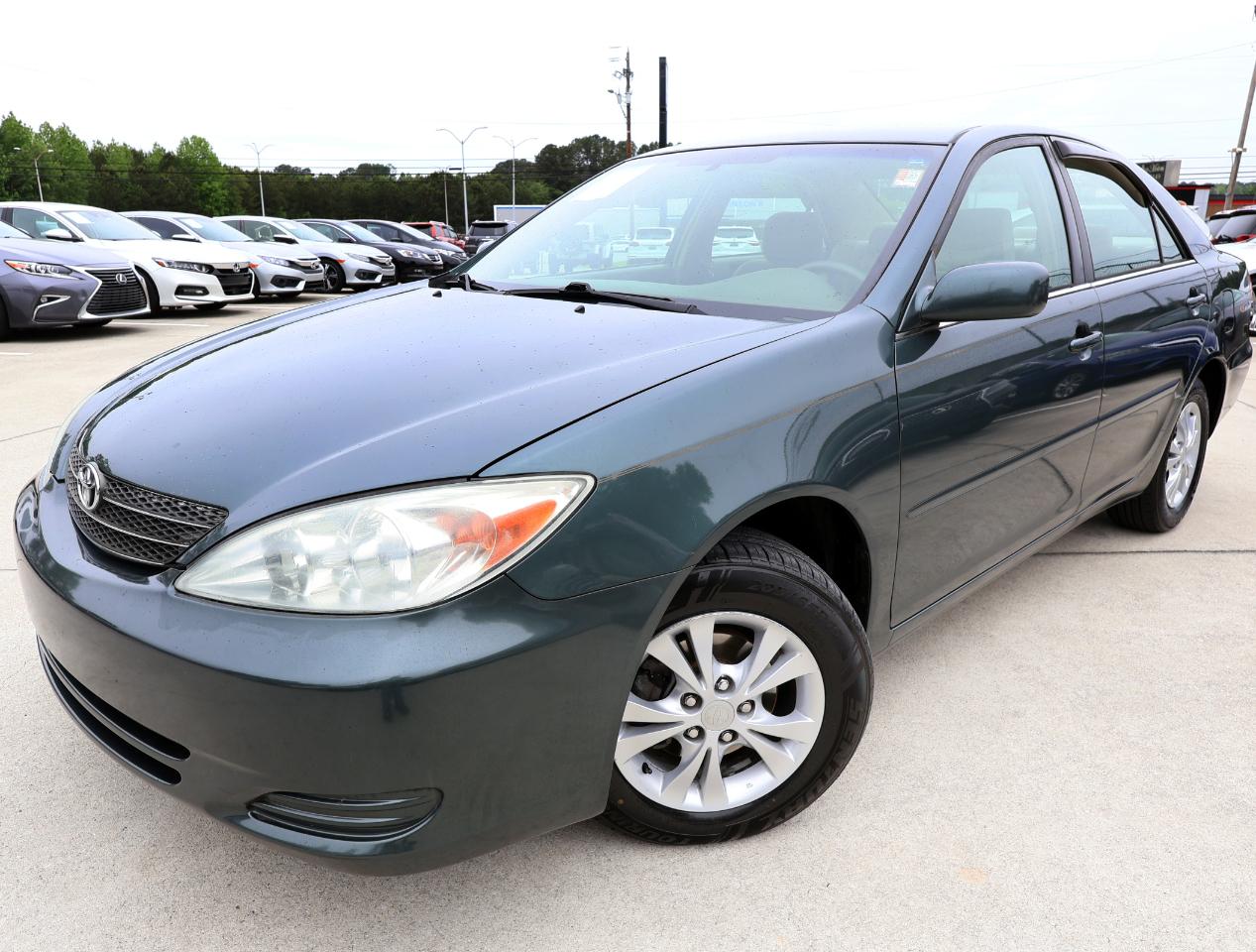 Toyota Camry LE V6 2004
