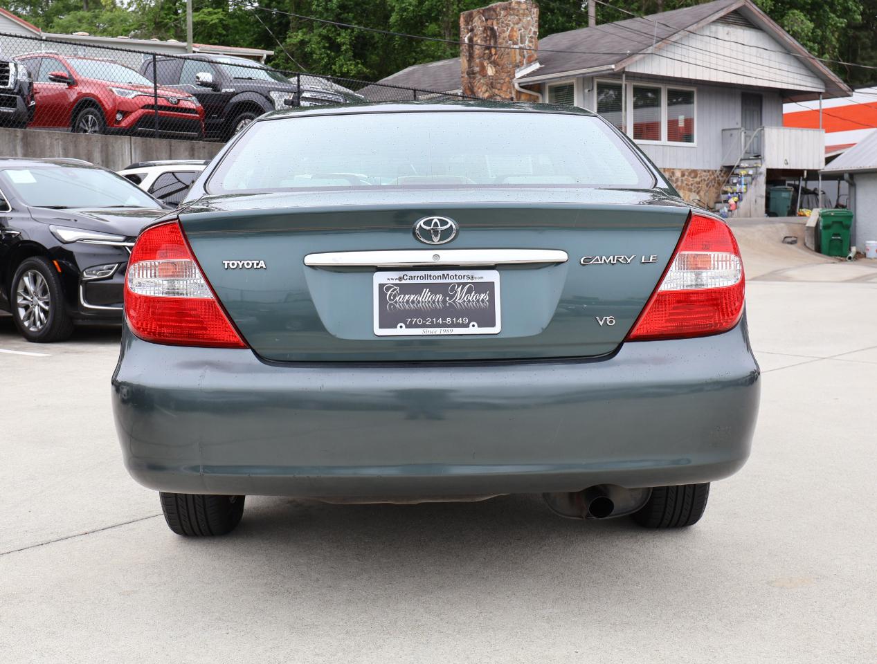 Toyota Camry LE V6 2004