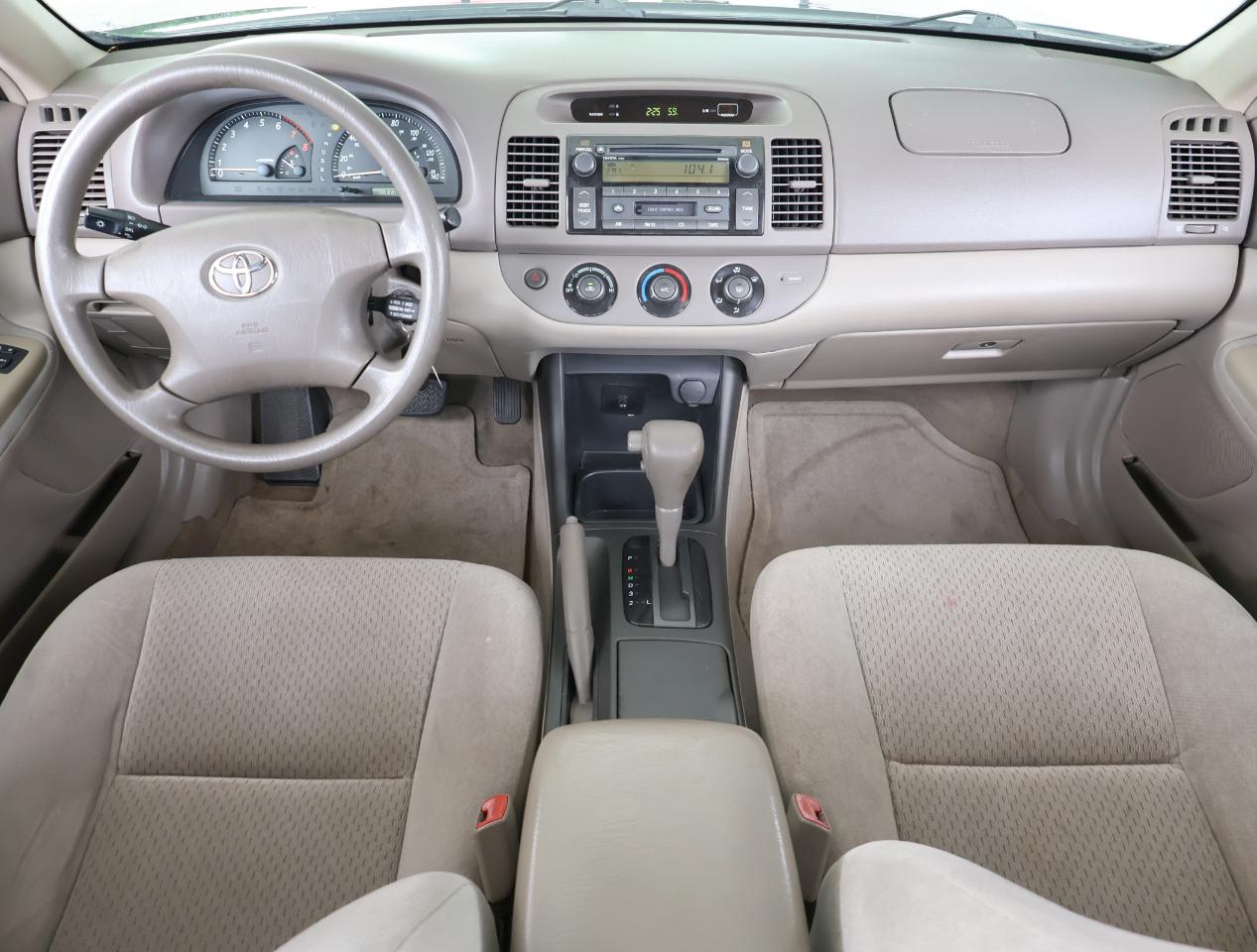 Toyota Camry LE V6 2004