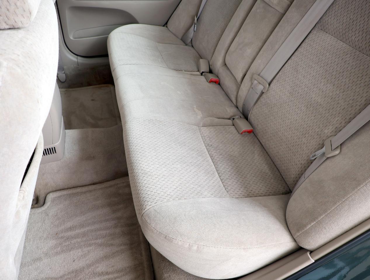Toyota Camry LE V6 2004