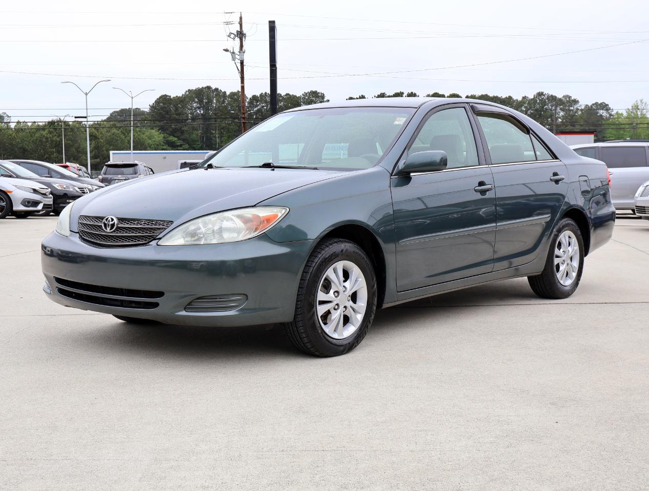 Toyota Camry LE V6 2004