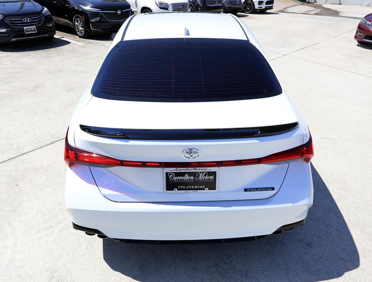 Toyota Avalon XLE 2019