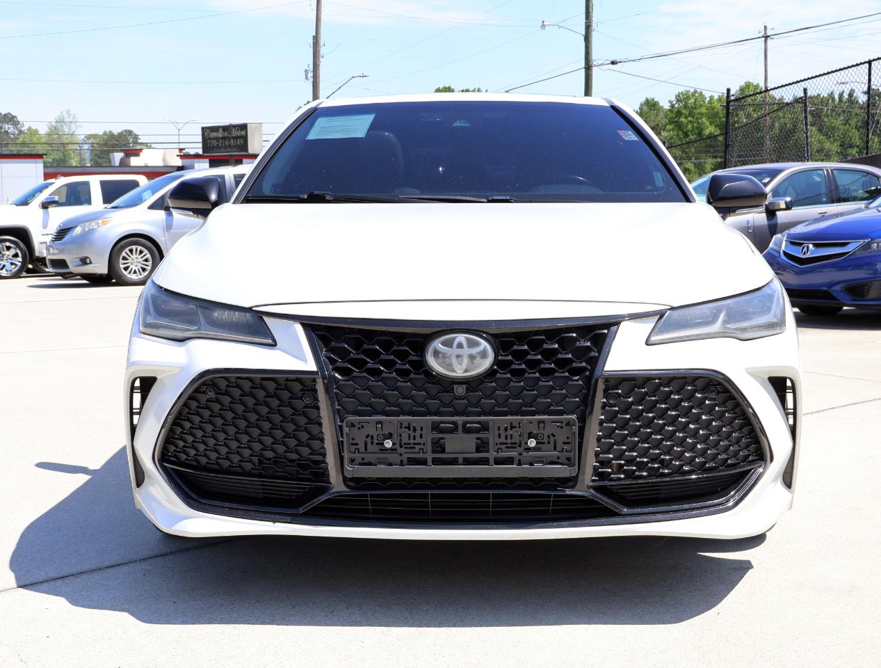 Toyota Avalon XLE 2019