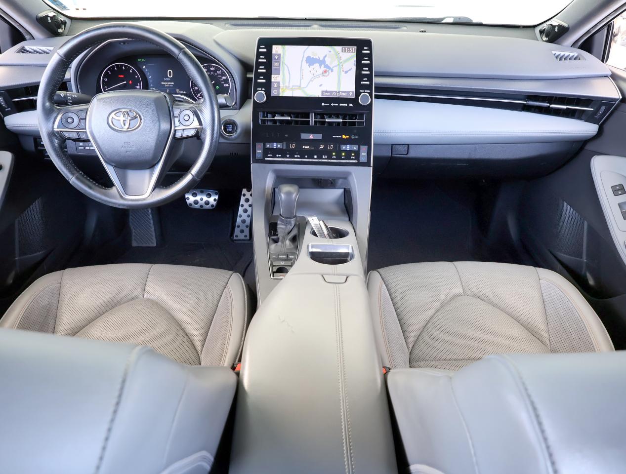 Toyota Avalon XLE 2019